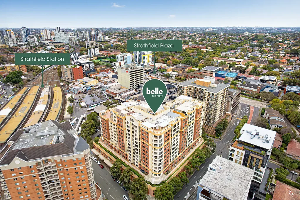 Strathfield 2ਬੈੱਡਰੂਮ Light, Space and Comfort on Level 5 within the 'Regal Court' complex