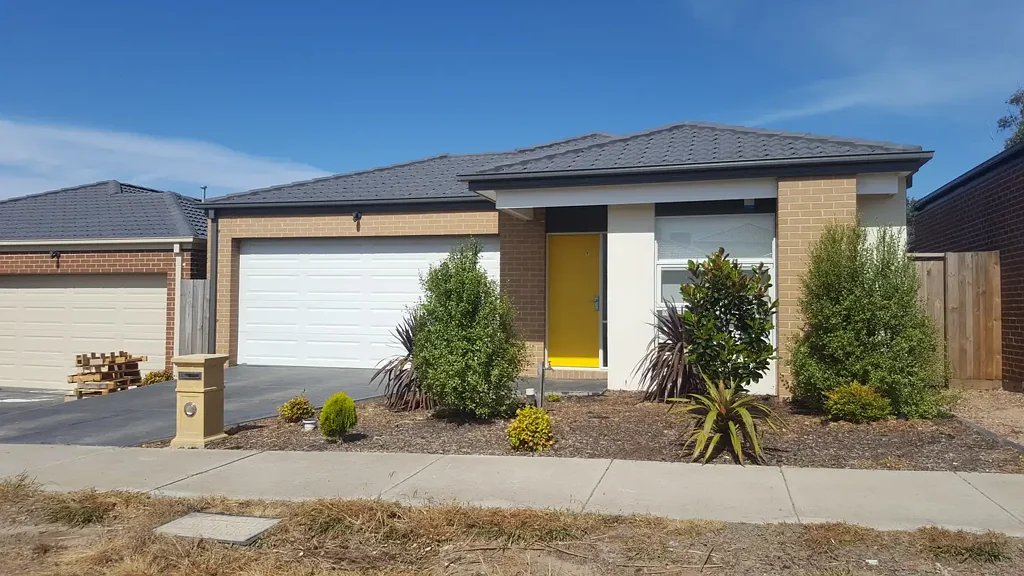 4 BEDROOM FAMILY HOME!