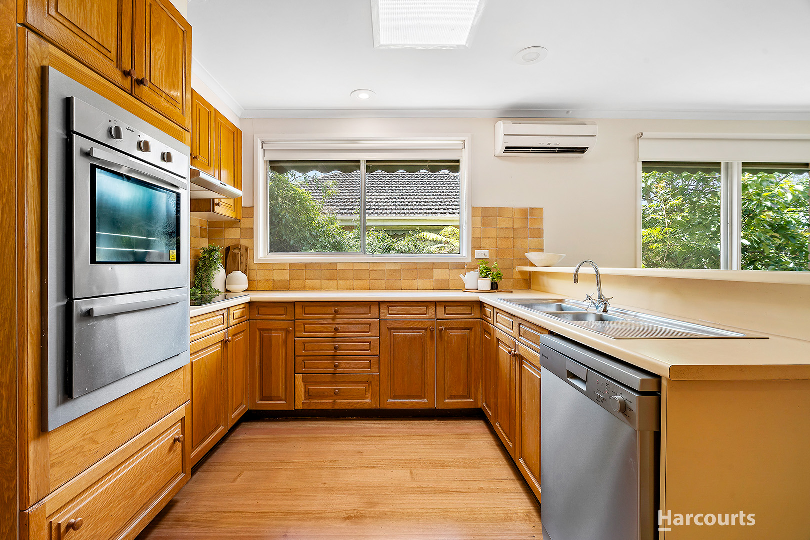 14 HILLSIDE RD, MOUNT WAVERLEY VIC 3149, 0房, 0浴, House