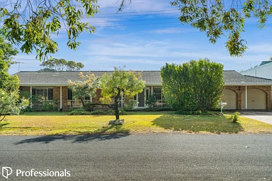10 Pettys Avenue, Ulladulla, NSW 2539, 4 Schlafzimmer, 2 Badezimmer, House