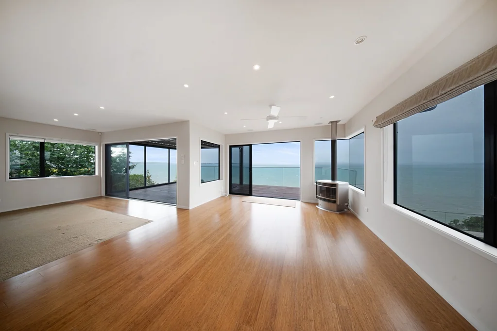 Coastal Living with Beautiful Sea View