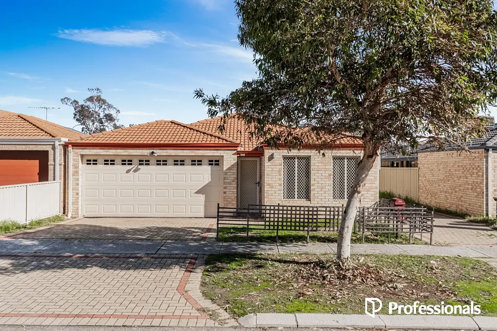 Balga 3 Bedroom EFFORTLESS STREET-FRONT LIVING STARTS HERE