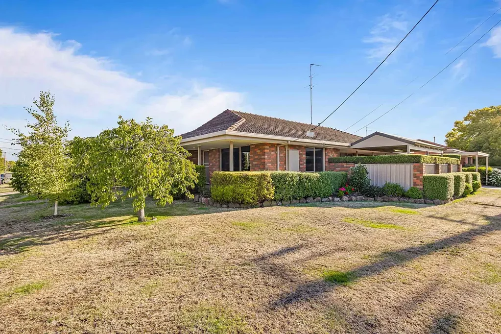 95 Grandview Grove, Wendouree, VIC 3355