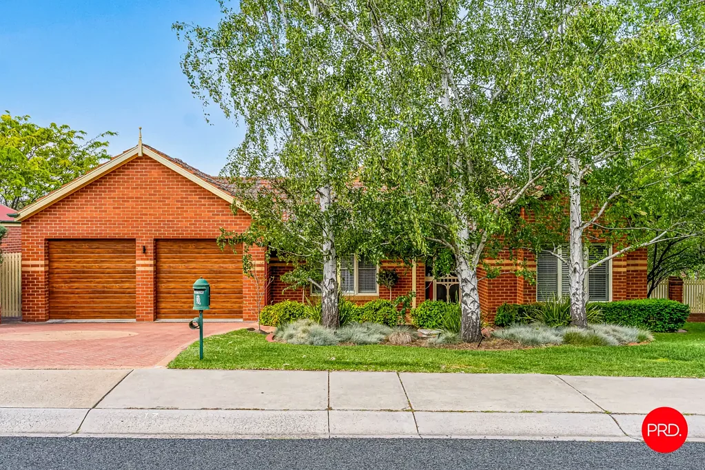 17 Bolton Drive, Kennington, VIC 3550