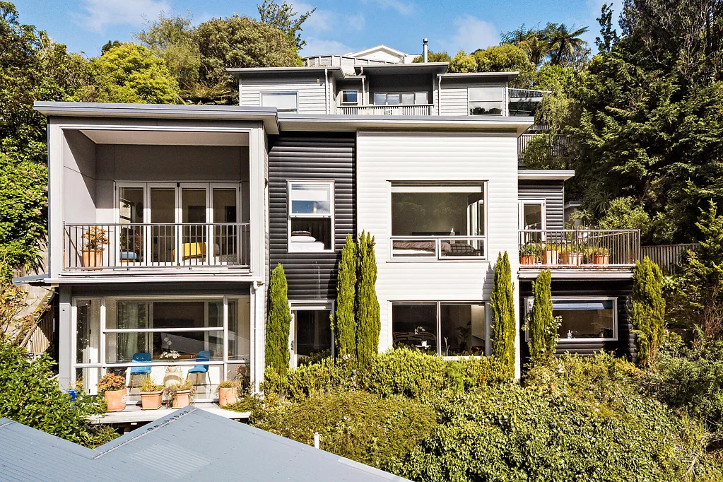 Wadestown 4غرفة نوم MODERN, LOW-MAINTENANCE FAMILY LIVING