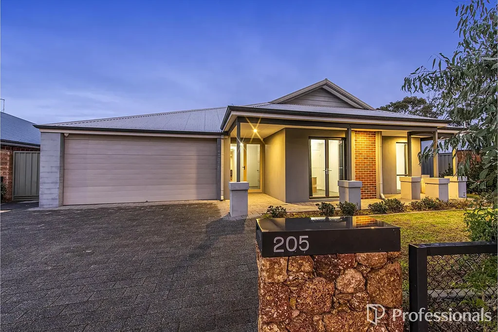 205 Abernethy Road, Byford, WA 6122