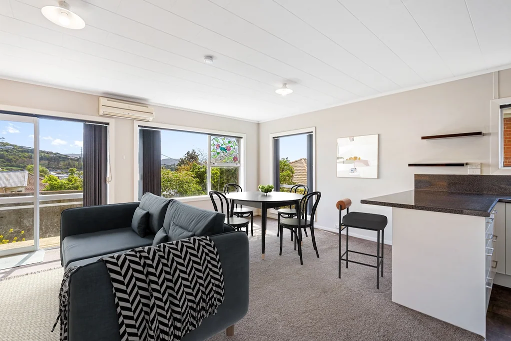 Caversham 2ਬੈੱਡਰੂਮ Spacious - Modern Kitchen - Great Spot