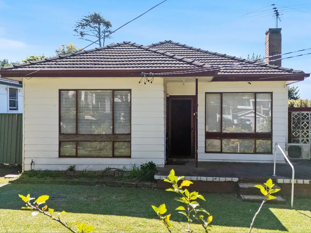 Peakhurst 4ਬੈੱਡਰੂਮ Family-Sized Charm on 615 sqm-Prime Peakhurst Location