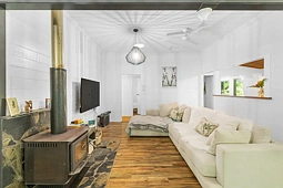 111 Martin Road, Evelyn