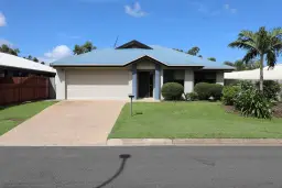 24 Charnley Avenue, Bentley Park