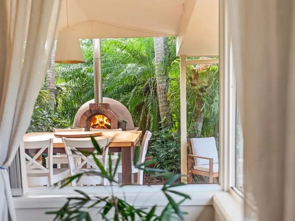 Coffs Harbour 4房  A Home to Treasure... A Lifestyle to Love....
