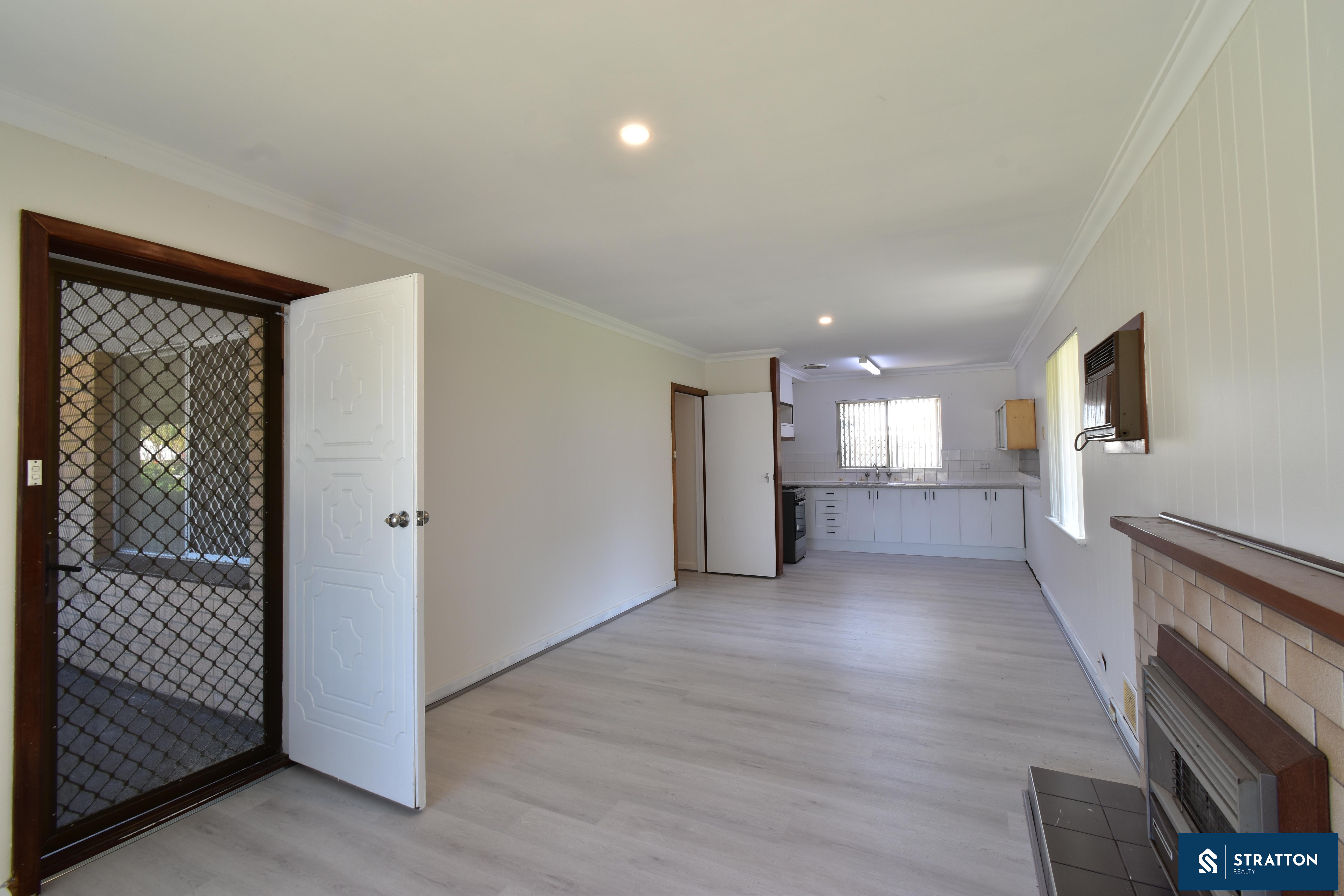 8 FAVERSHAM ST, BECKENHAM WA 6107, 0 habitaciones, 0 baños, House