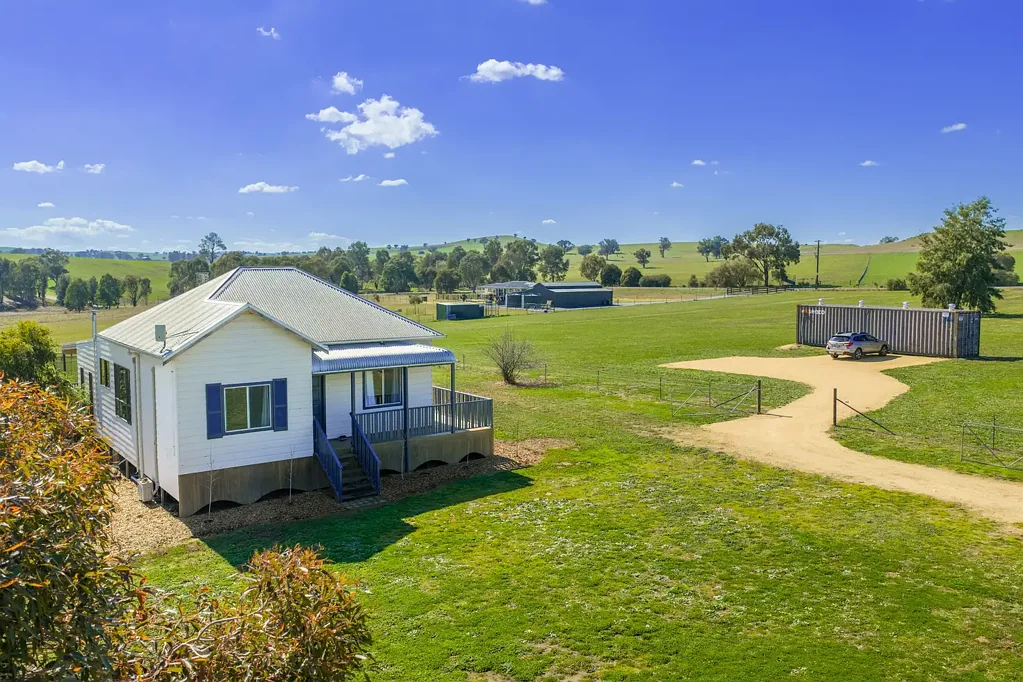 Cowra 3房  Lovely home set on 5acres, just 5mins from town!
