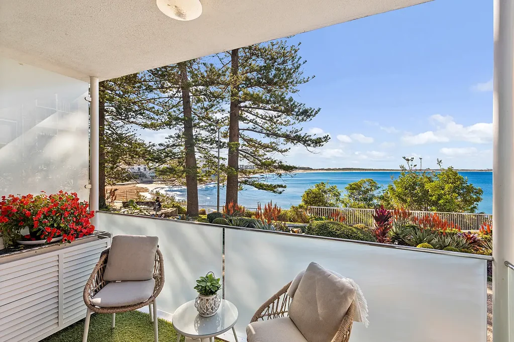 Cronulla 2कमरा Oceanfront Apartment