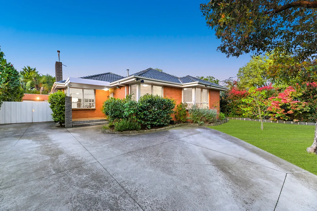 11 Rob Roy Street, Glen Waverley, VIC 3150