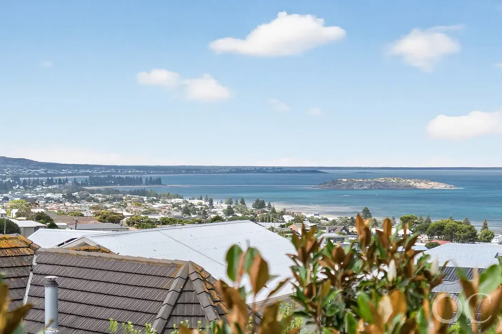 22 Mayflower Court, Encounter Bay, SA 5211