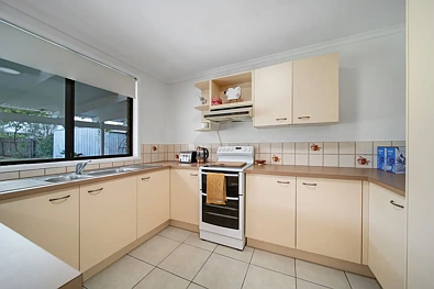 Kitchen - 51 Jacaranda Drive, Mooloolaba, QLD 4557