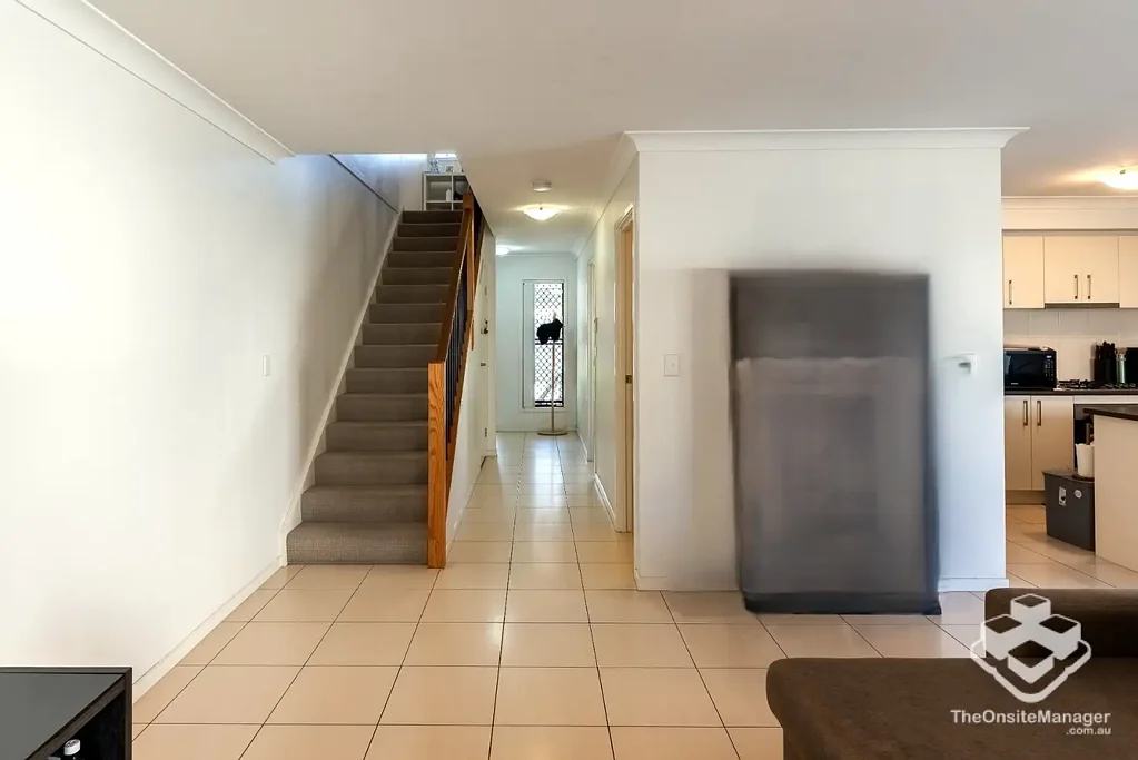 Calamvale 3침실 Easy Living Starts Here � Stylish, Spacious & Low Maintenance