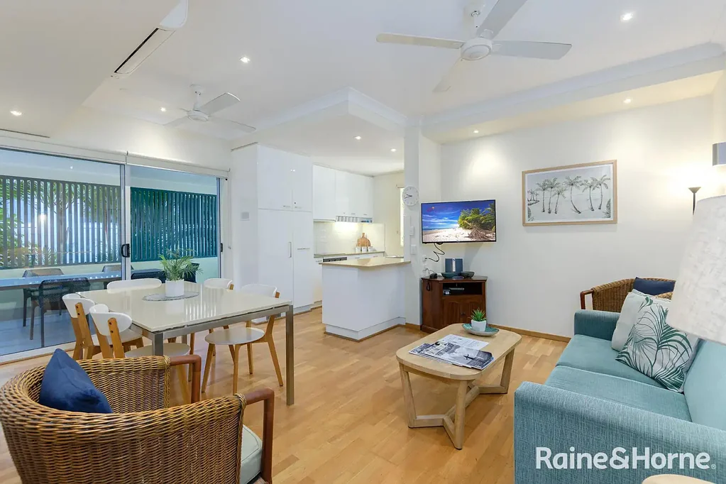 Port Douglas 2房  LIFESTYLE & INCOME IN ONE!