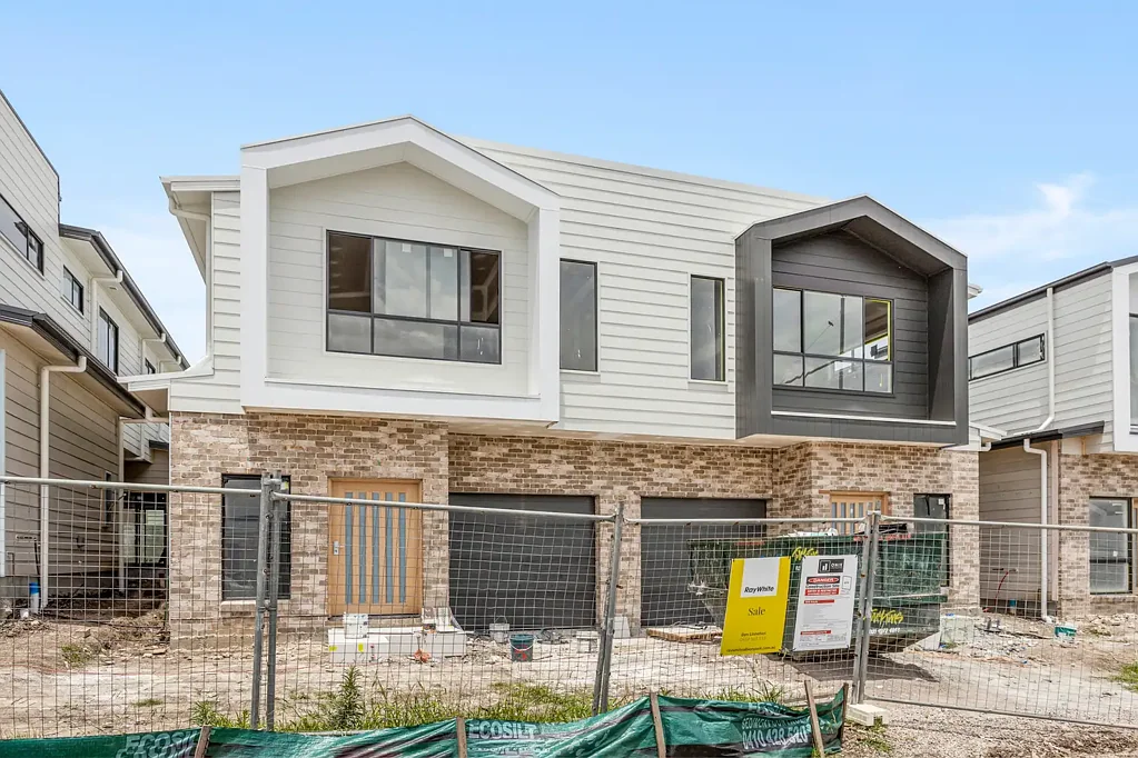 Tullimbar 4બેડરૂમ Brand New 4 Bedroom Duplex