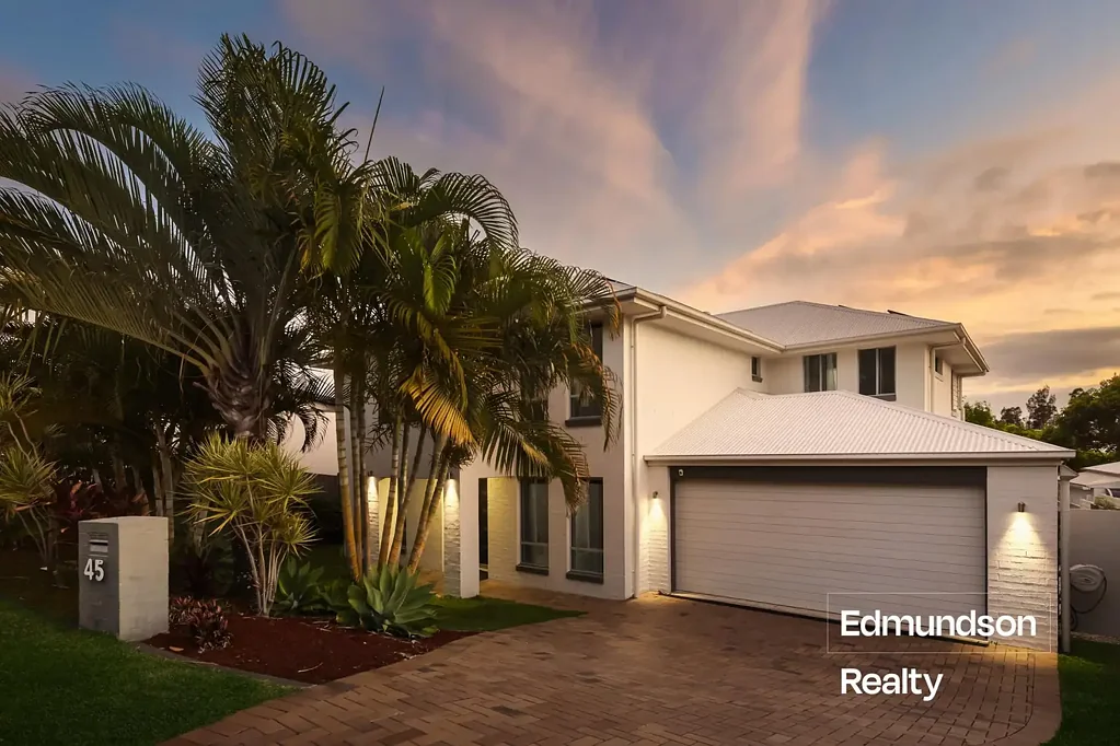 45 Village High Crescent, Coomera, QLD 4209