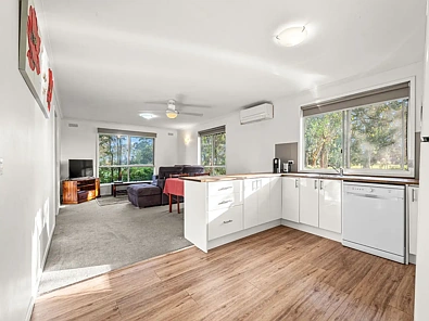 856 Koroit-Woolsthorpe Road, Woolsthorpe, VIC 3276, 2 Bedrooms, 1 Bathrooms, House