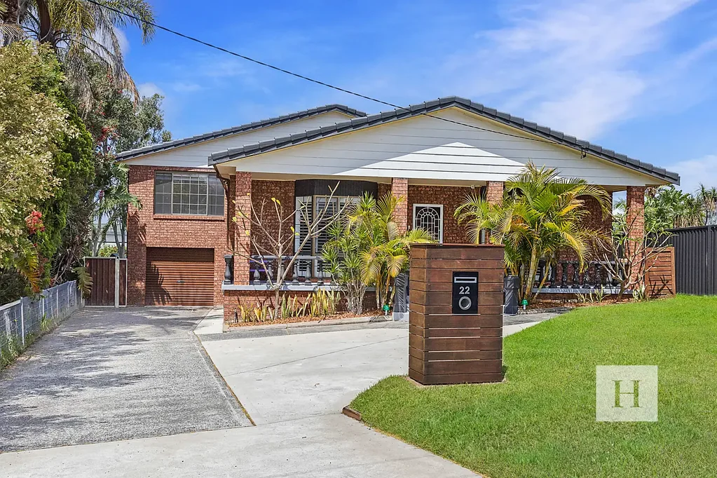 22 Yackerboom Avenue, Buff Point, NSW 2262