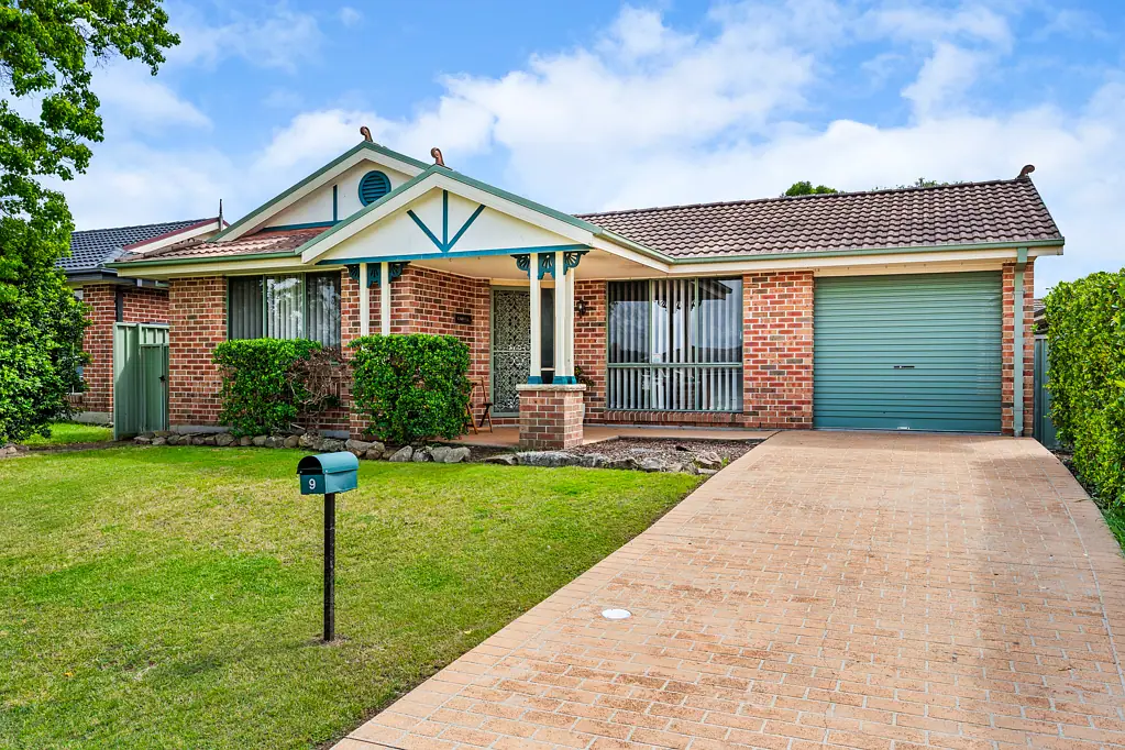 9 Rosewood Avenue, Thornton, NSW 2322