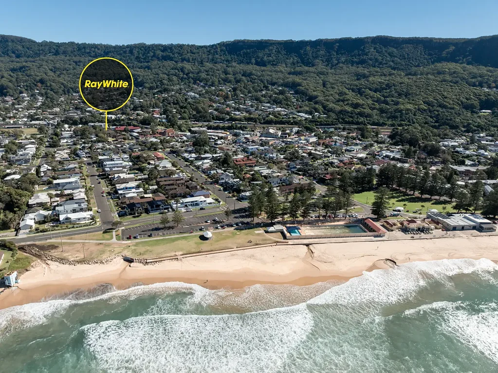 Thirroul 2Kwarto Coastal Convenience in the Heart of Thirroul Village