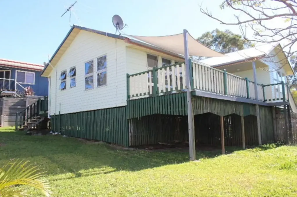 16 Mawarra Street, Macleay Island, QLD 4184