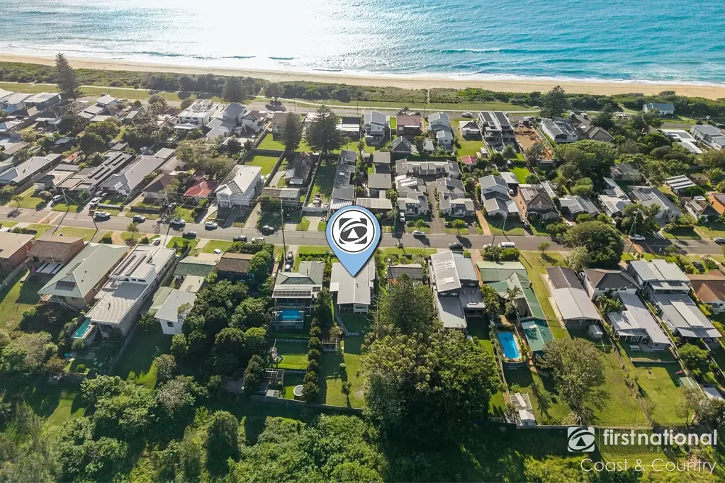 Werri Beach 4房  Light-Filled Living in Prime Werri Beach Setting