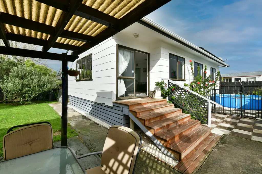 18A Parakai Avenue, Parakai, Rodney, Auckland