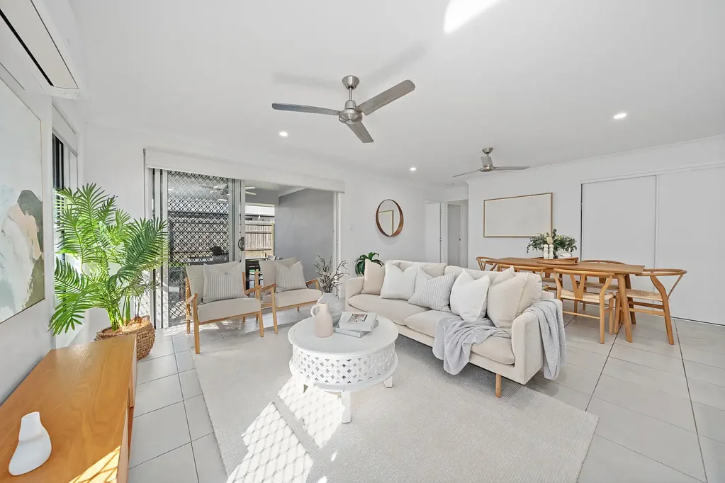 28 Benjamen Crescent, Nirimba, QLD 4551