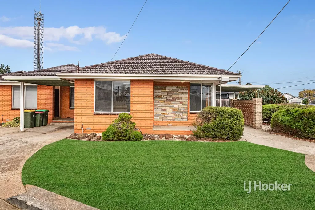Low-Maintenance Living in the Heart of Werribee! APPLICATION