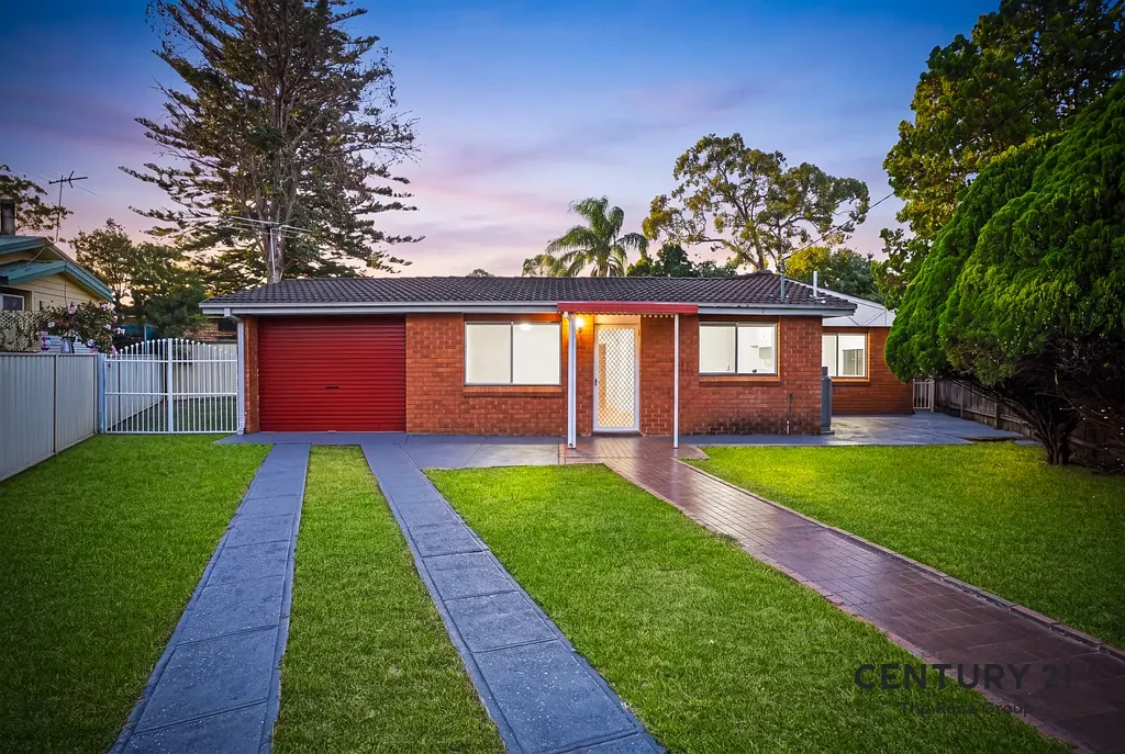 6 Cooyong Crescent, Toongabbie, NSW 2146