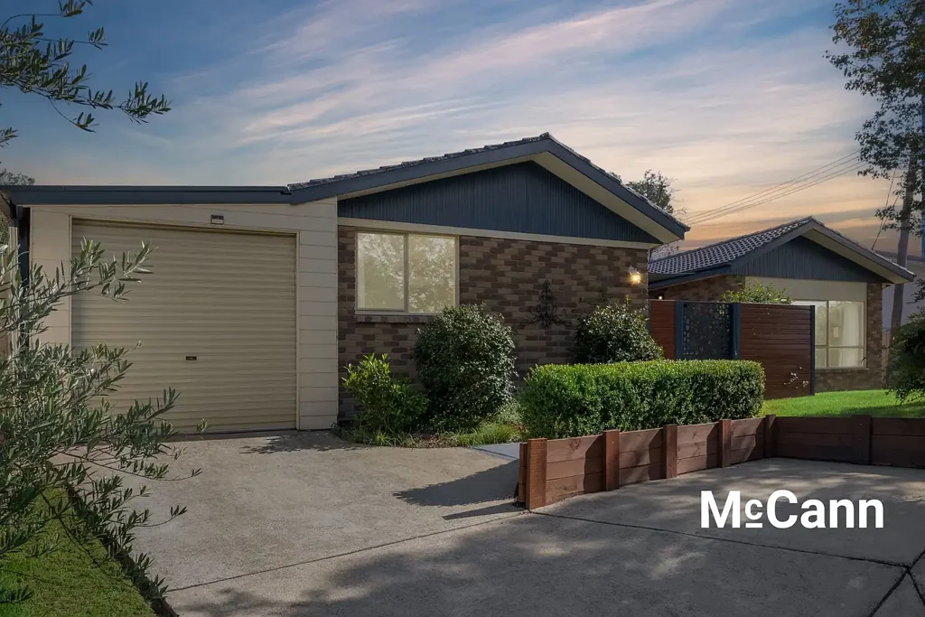 52 Holden Crescent, Wanniassa, ACT 2903