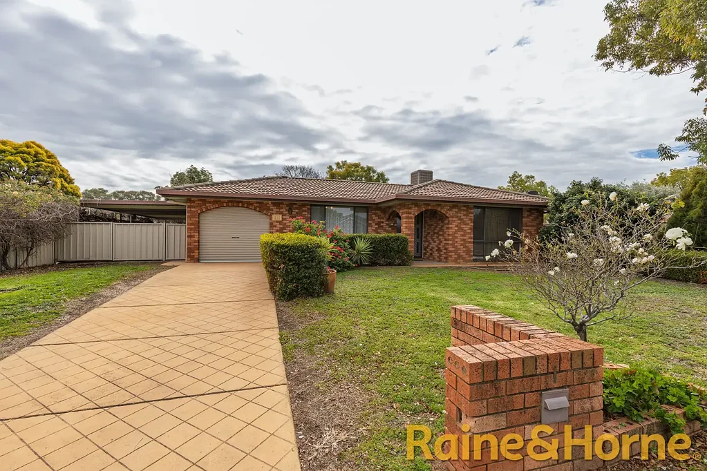 1 Bellbird Way, Dubbo, NSW 2830