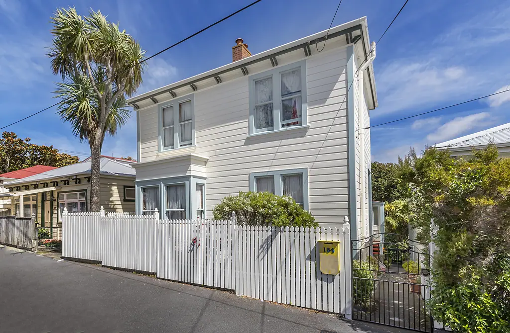 Newtown 3ਬੈੱਡਰੂਮ 3 or 4 bedroom Newtown Villa