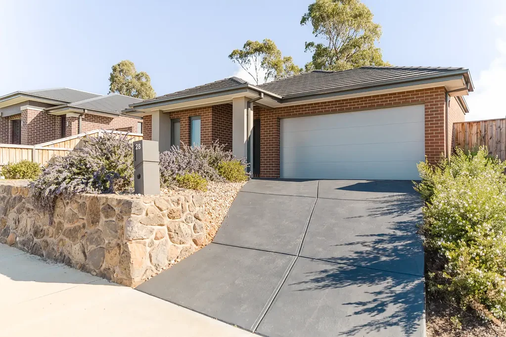 Bacchus Marsh 4غرفة نوم Stylish Family Living in a Prime Location
