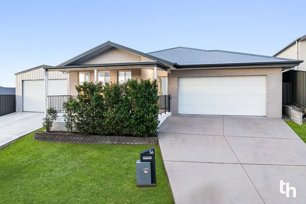 West Wallsend 4 Bedroom Space, Style & Views — This Is The One You've Been Waiting For