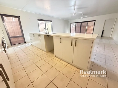 ਹੋਰ - 14 Mullamulla Street, Newman, WA 6753