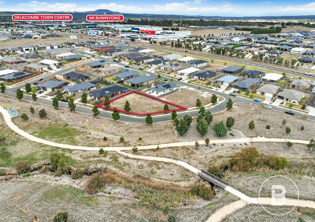 4 Brownlee Boulevard, Winter Valley, VIC 3358