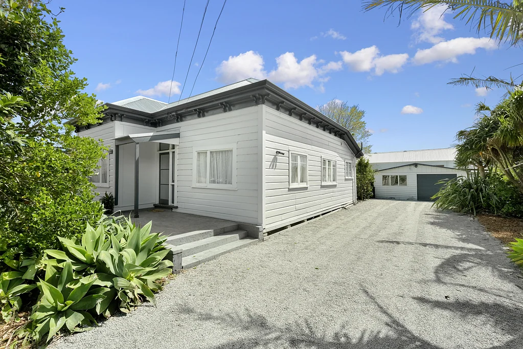 6 Duke Street, Tamarau, Gisborne