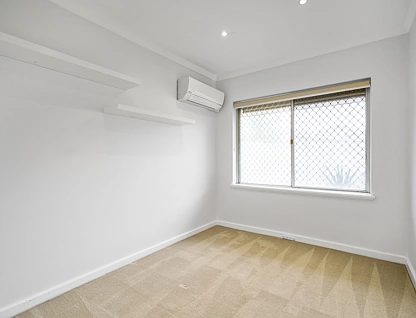 99A Gilbertson Road, Kardinya, South West Perth, 3 Kuwarto, 1 Banyo, Apartment
