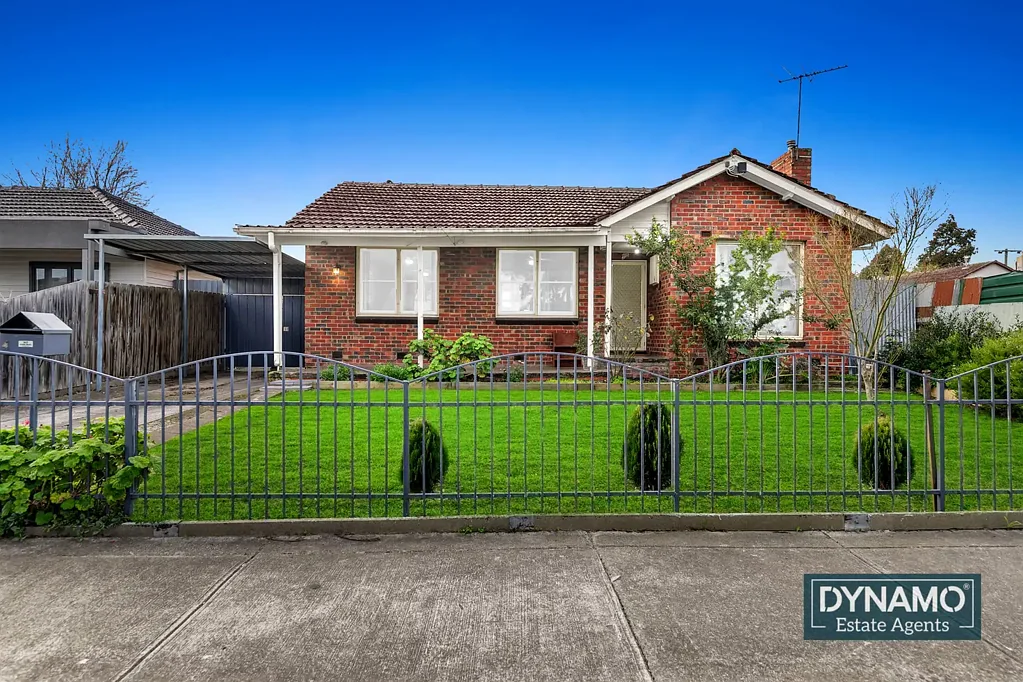 Broadmeadows 4Phòng ngủ Family Home with Comfort, Space & Development Potential (STCA)
