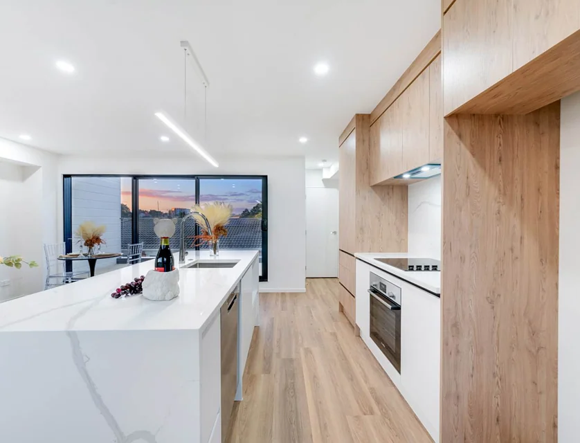60E Wyllie Road, Papatoetoe, Manukau City, Auckland, 4房, 3浴, 城市屋