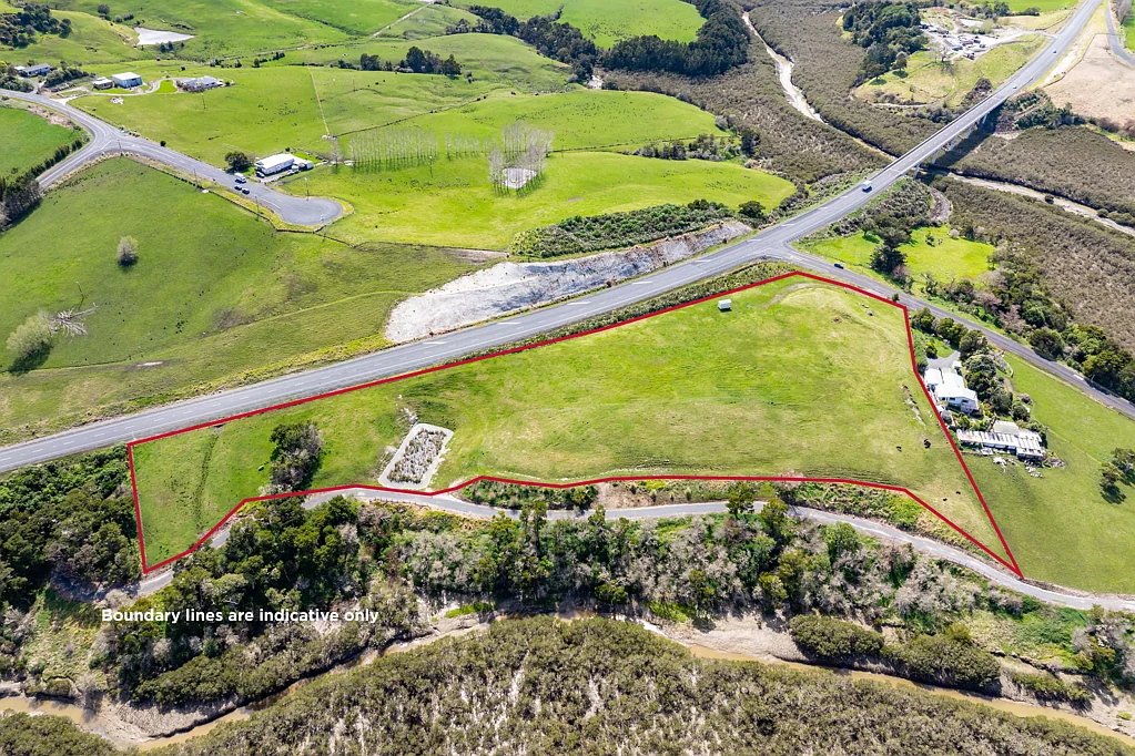 Dargaville  2.27ha rolling block with river views