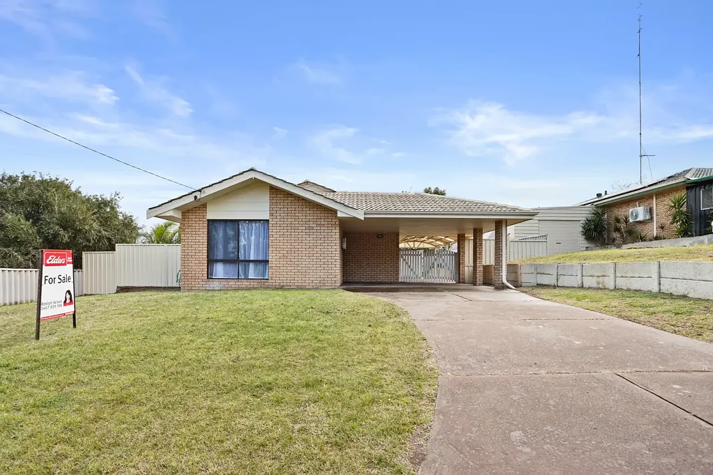 12 Hewison Street, Withers, WA 6230