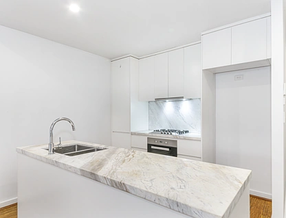 201/3 Meriton Street, Gladesville, Upper North Shore, 2部屋, 2バスルーム, Apartment