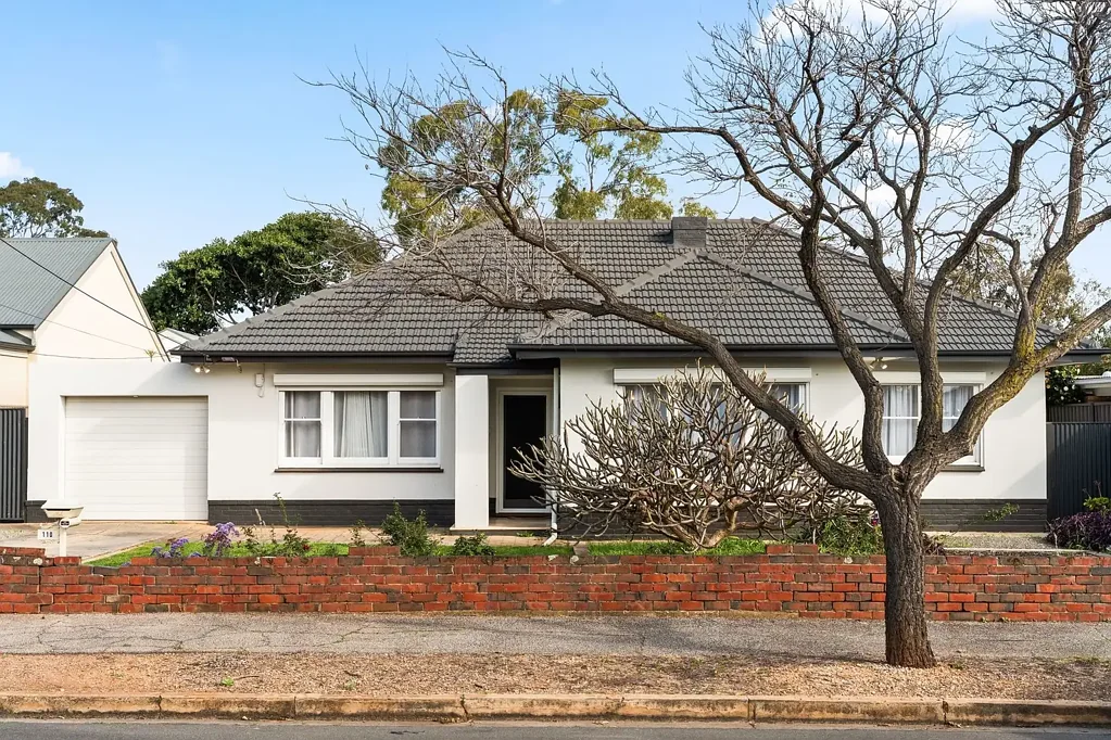 Clarence Gardens 3Kwarto Character Charm with Space & Versatility